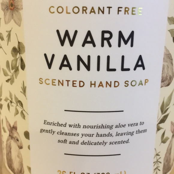 Warm Vanilla Easter Bunny Spring Designer Hand Soap Pump Colorant Free 26 oz NWT - Picture 9 of 12